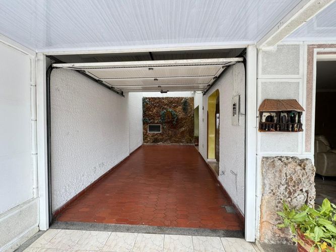 Casa de 5 alcobas en venta en La Victoria, Bucaramanga, 410 m² · foto 12 de 24