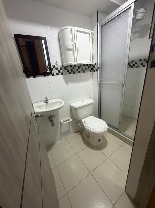 Apartamento de 3 alcobas en venta en Conjunto Residencial La Finca Super Manzana 8, Madrid, 64 m² · foto 9 de 11