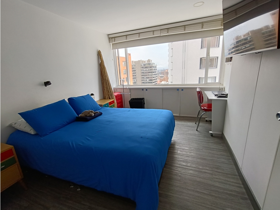 Apartamento en venta en Los Rosales, Bogotá · foto 10 de 24
