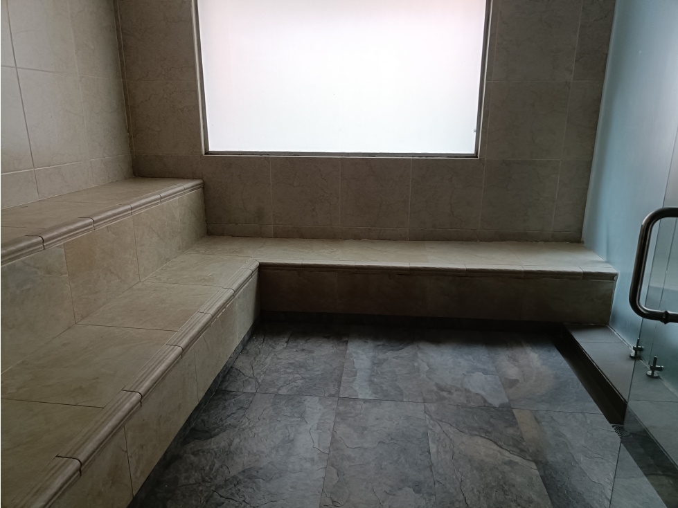 Apartamento en venta en Los Rosales, Bogotá · foto 15 de 24