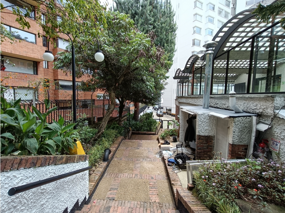 Apartamento en venta en Los Rosales, Bogotá · foto 18 de 24