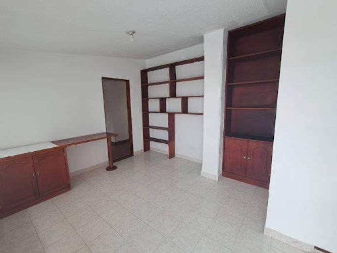 Apartamento de 4 alcobas en arriendo en Molinos Norte, Bogotá, 190 m² · foto 11 de 21