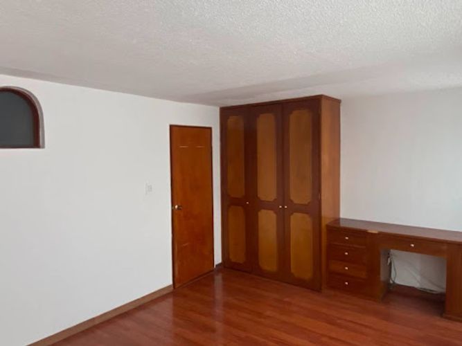 Apartamento de 4 alcobas en arriendo en Molinos Norte, Bogotá, 190 m² · foto 12 de 21
