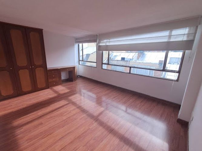 Apartamento de 4 alcobas en arriendo en Molinos Norte, Bogotá, 190 m² · foto 13 de 21