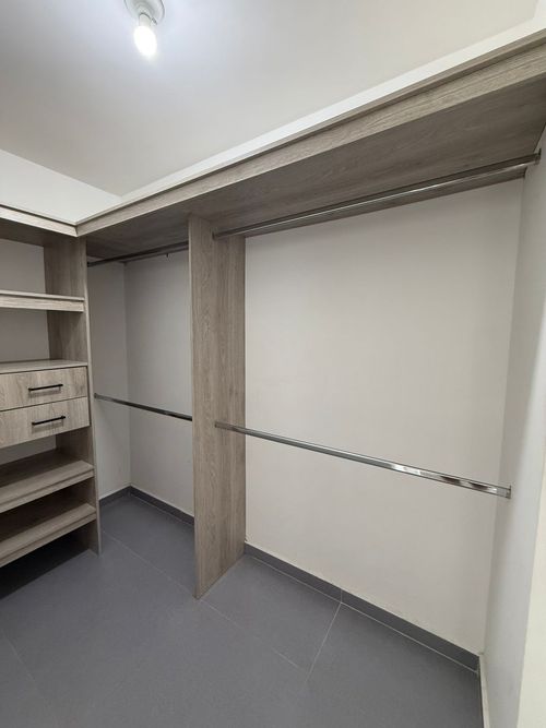 Apartamento de 3 alcobas en venta en Colasania, Medellín, 78 m² · foto 11 de 24