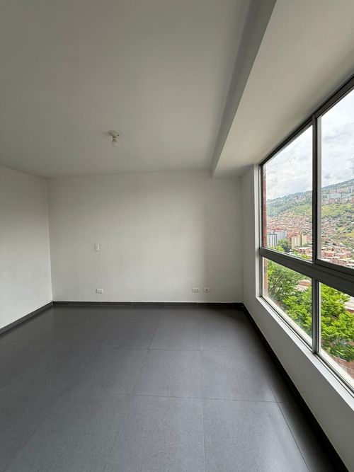 Apartamento de 3 alcobas en venta en Colasania, Medellín, 78 m² · foto 5 de 24
