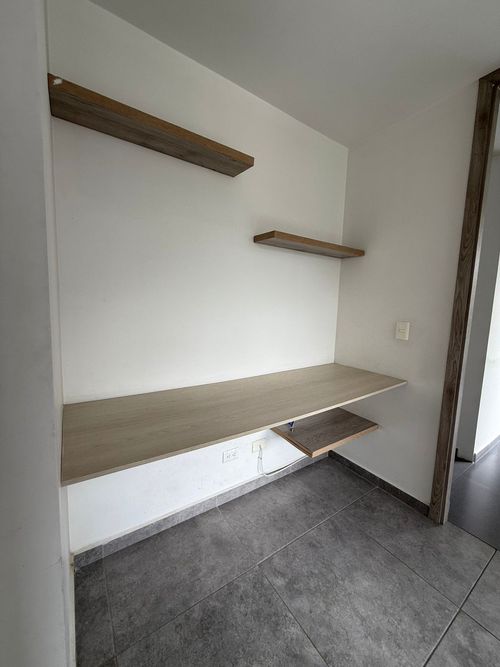 Apartamento de 3 alcobas en venta en Colasania, Medellín, 78 m² · foto 12 de 24