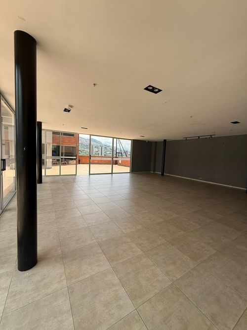 Apartamento de 3 alcobas en venta en Colasania, Medellín, 78 m² · foto 18 de 24