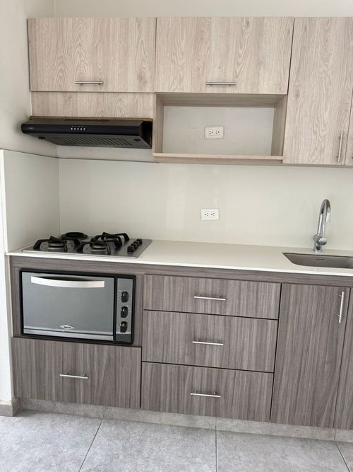 Apartamento de 3 alcobas en venta en Colasania, Medellín, 78 m² · foto 3 de 24