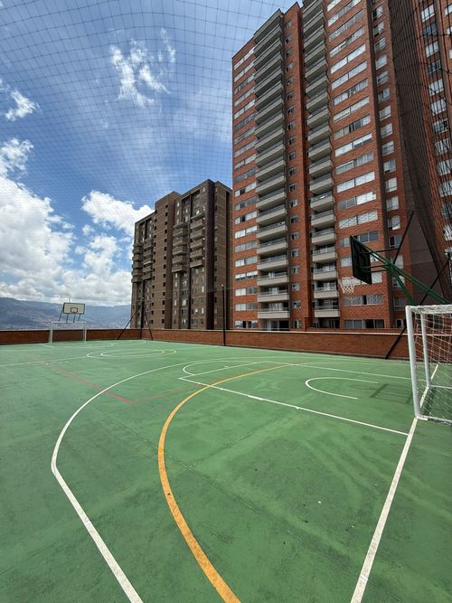 Apartamento de 3 alcobas en venta en Colasania, Medellín, 78 m² · foto 14 de 24