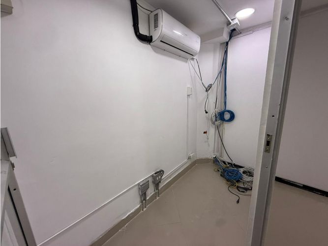 Local en arriendo en Suramericana, Medellín, 250 m² · foto 3 de 17