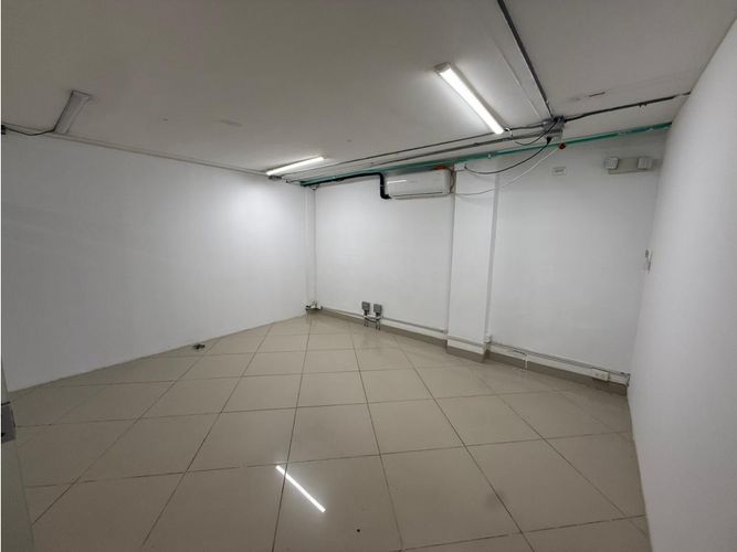Local en arriendo en Suramericana, Medellín, 250 m² · foto 6 de 17