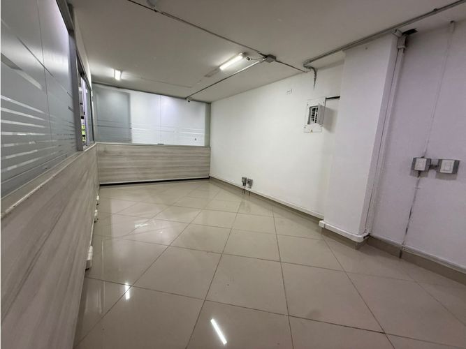 Local en arriendo en Suramericana, Medellín, 250 m² · foto 13 de 17