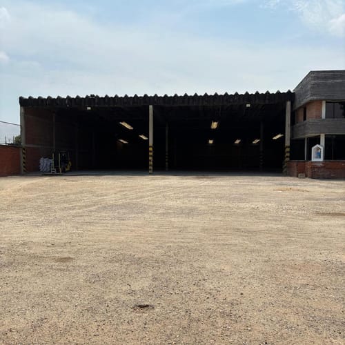 Bodega en arriendo en Ternera, Cartagena, 1850 m² · foto 2 de 15