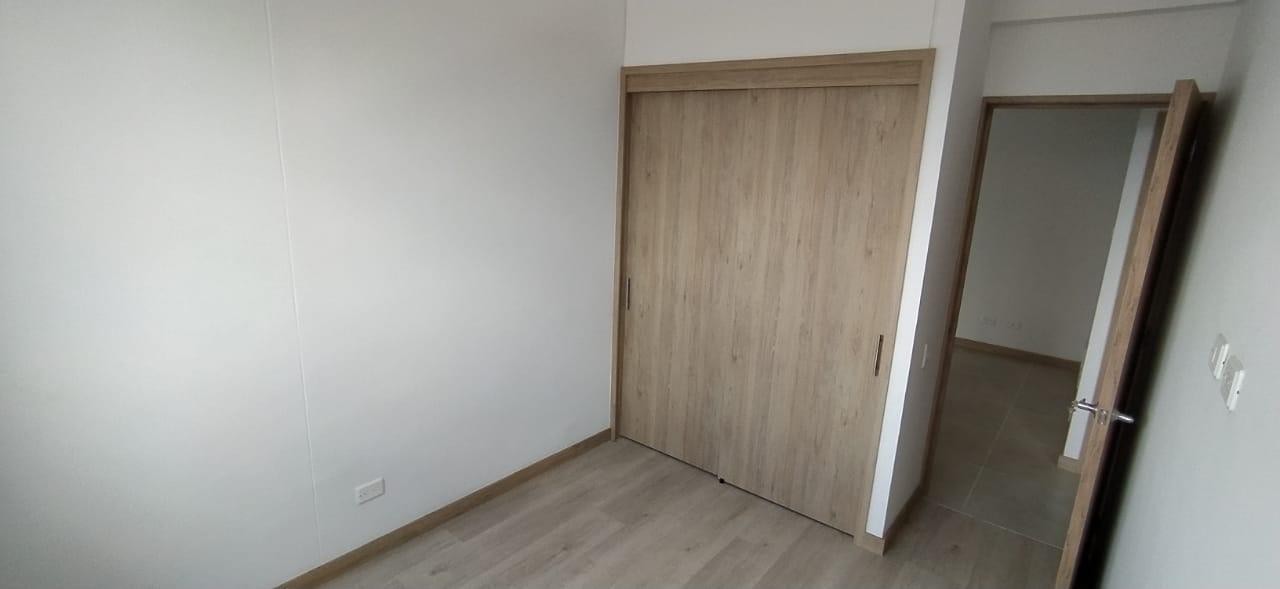 Apartamento en venta en Calasanz, Medellín · foto 9 de 13