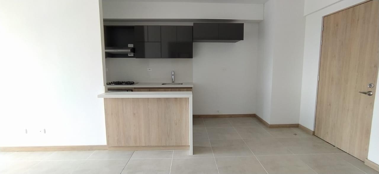 Apartamento en venta en Calasanz, Medellín · foto 4 de 13