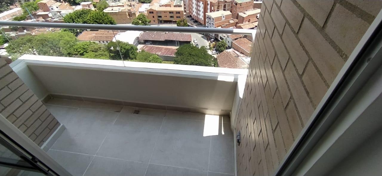 Apartamento en venta en Calasanz, Medellín · foto 3 de 13