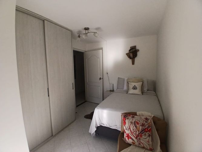 Apartamento de 3 alcobas en venta en La Castellana, Medellín, 117 m² · foto 18 de 24