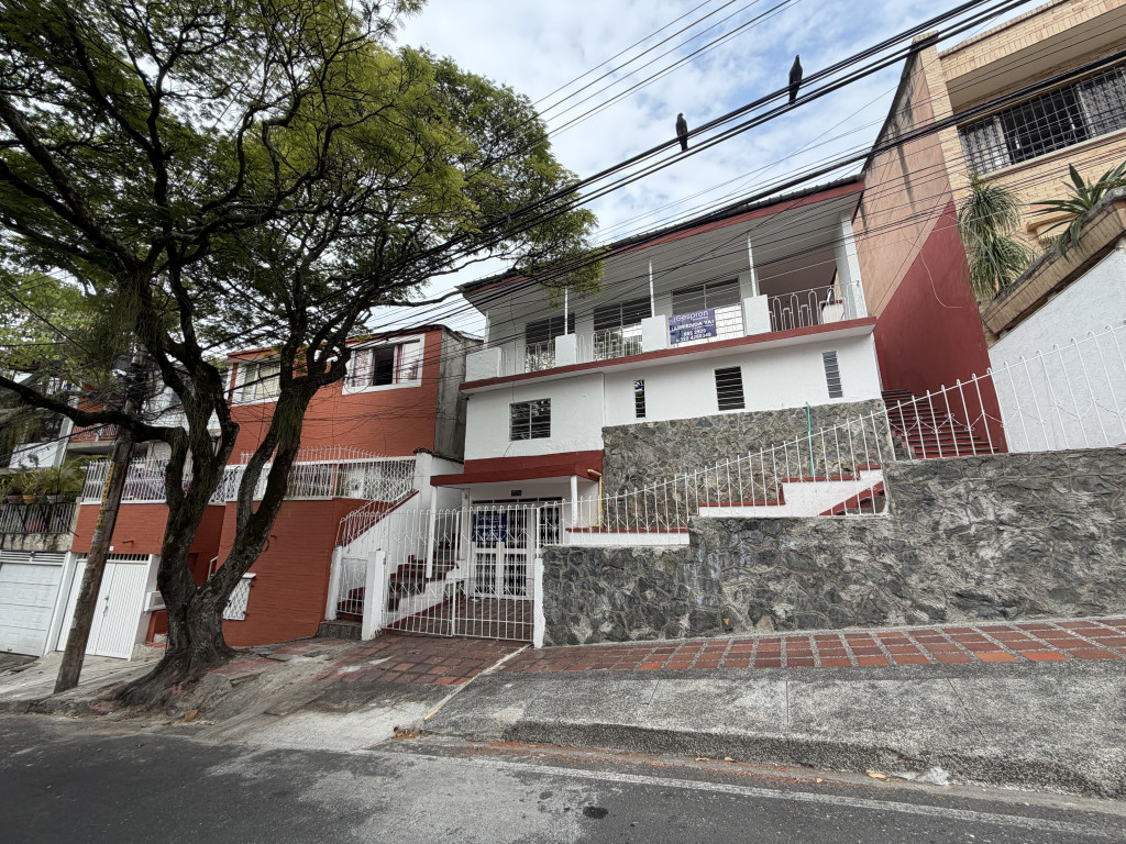 Casa en Arriendo en Miraflores, Cali