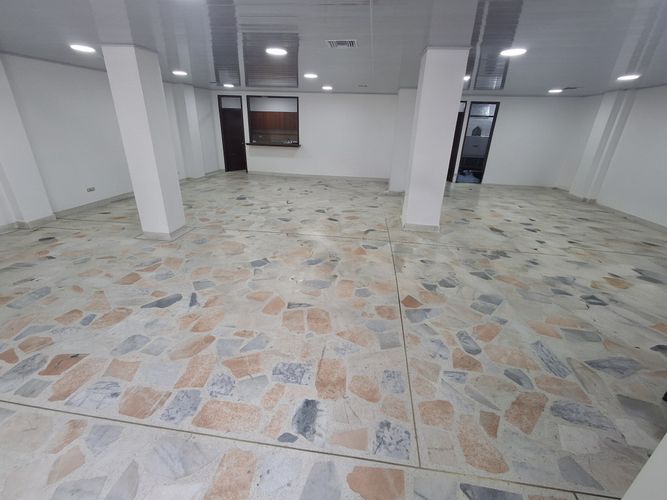 Oficina en arriendo en Urbanizacion La Base (Planta Y Talleres), Cali, 220 m² · foto 6 de 19