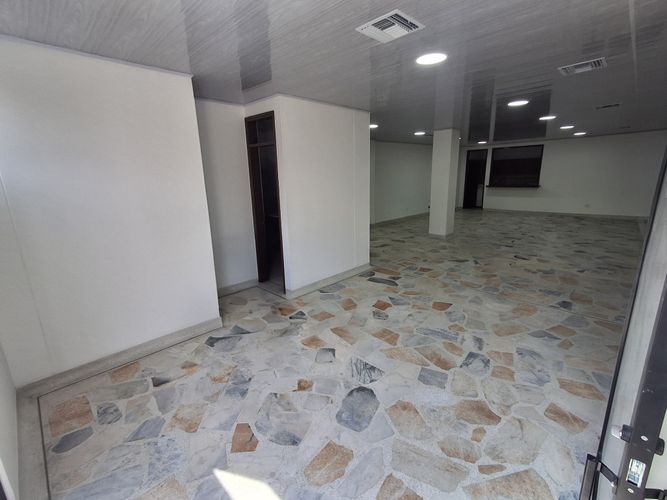 Oficina en arriendo en Urbanizacion La Base (Planta Y Talleres), Cali, 220 m² · foto 12 de 19