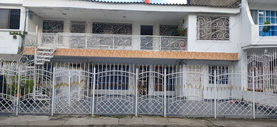 Casa de 12 alcobas en venta en El Recreo, Cartagena, 377 m² · foto 4 de 6