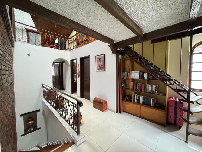 Casa de 4 alcobas en venta en Santa Barbara Oriental, Bogotá, 254 m² · foto 9 de 21