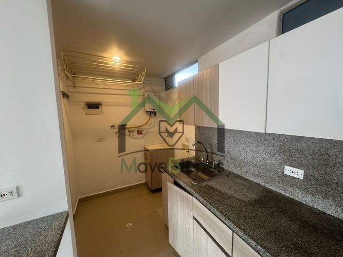 Apartamento de 3 alcobas en arriendo en Aves Maria, Sabaneta, 75 m² · foto 3 de 14