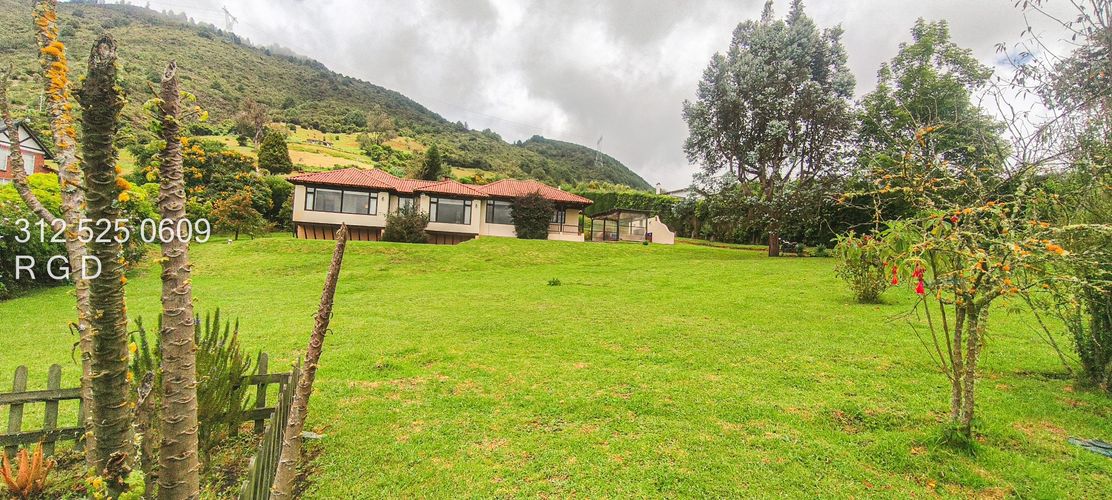 Casa de 5 alcobas en venta en Montana, Sopó · foto 12 de 24