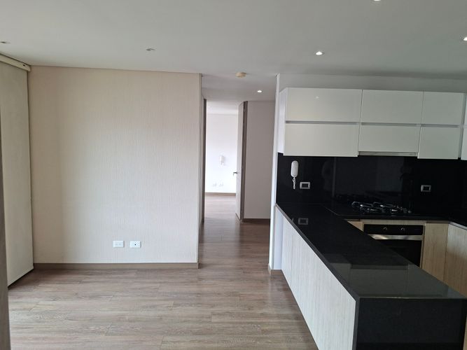 Apartamento de 3 alcobas en venta en Veramonte Macana, Bogotá, 70 m² · foto 7 de 17