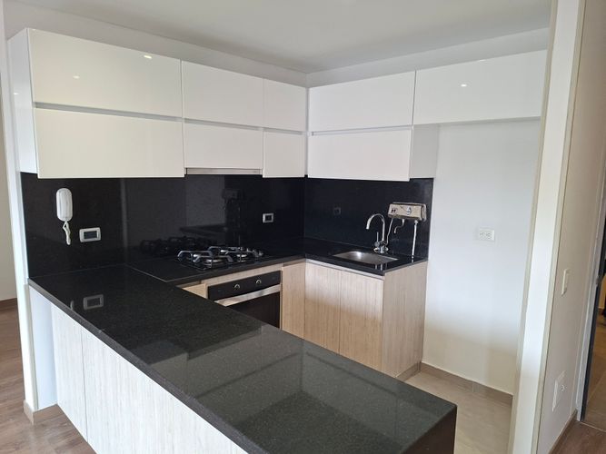 Apartamento de 3 alcobas en venta en Veramonte Macana, Bogotá, 70 m² · foto 8 de 17
