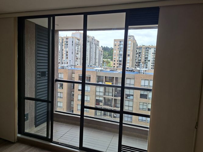 Apartamento de 3 alcobas en venta en Veramonte Macana, Bogotá, 70 m² · foto 9 de 17