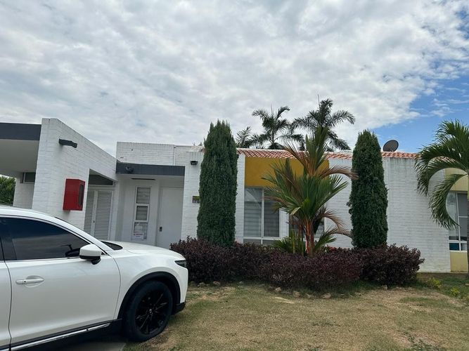 Casa de 3 alcobas en venta en El Castillo, Jamundí · foto 18 de 19