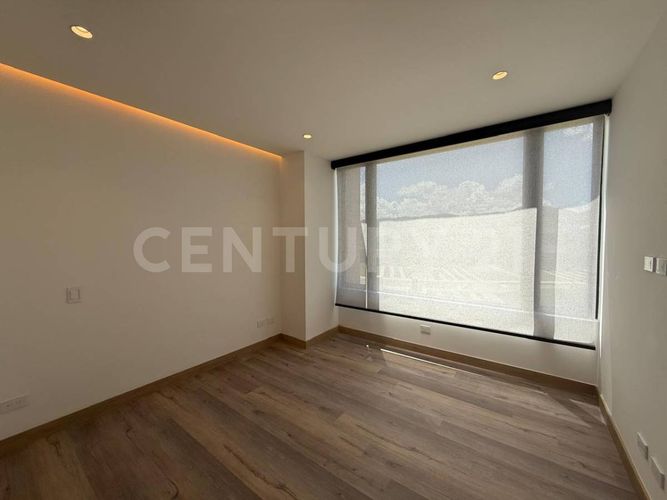 Casa de 3 alcobas en venta en La Convencion, Rionegro, 328 m² · foto 19 de 22