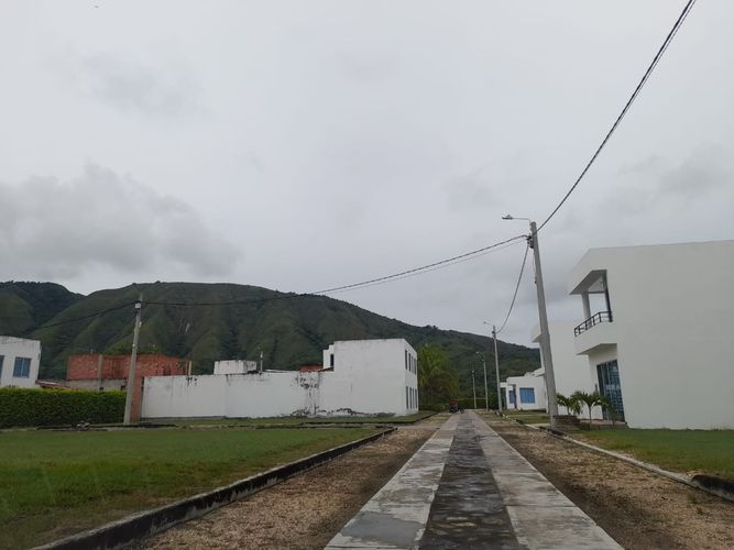 Casa de 5 alcobas en venta en Ricaurte, 153 m² · foto 15 de 17