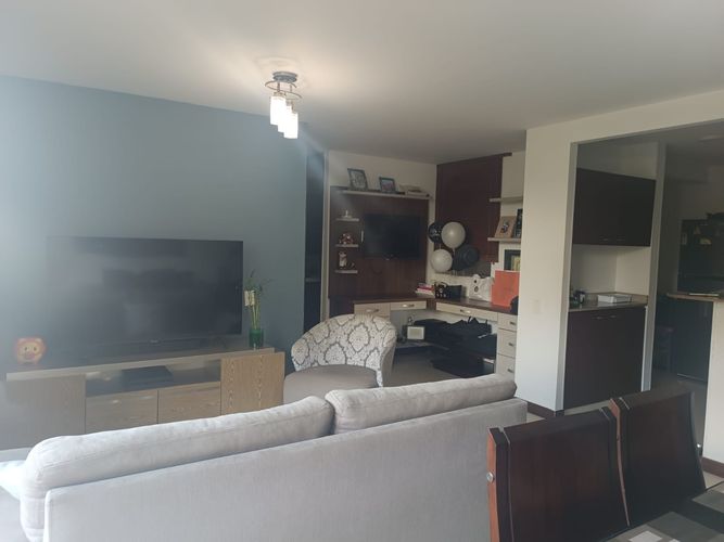 Apartamento de 3 alcobas en venta en Valle Del Lili, Cali, 79 m² · foto 2 de 24
