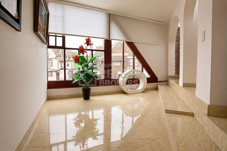 Casa de 3 alcobas en venta en San Jose De Bavaria, Bogotá, 230 m² · foto 11 de 24