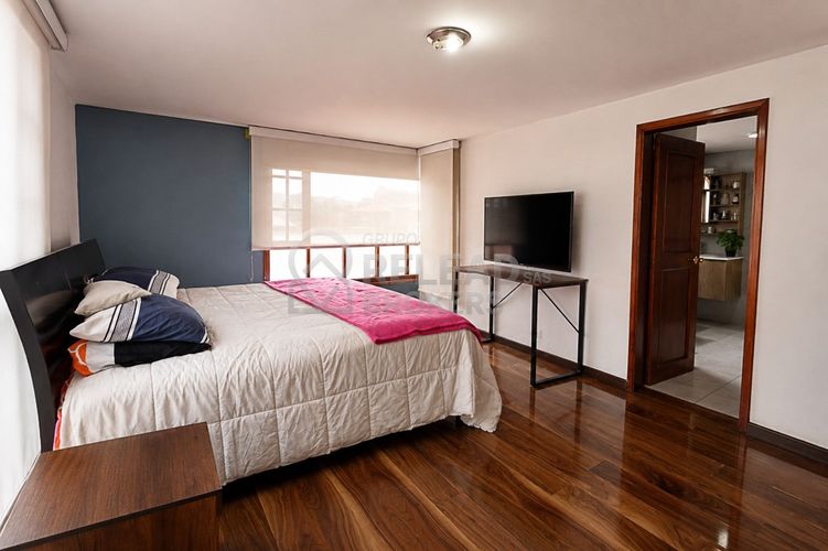 Casa de 3 alcobas en venta en San Jose De Bavaria, Bogotá, 230 m² · foto 15 de 24