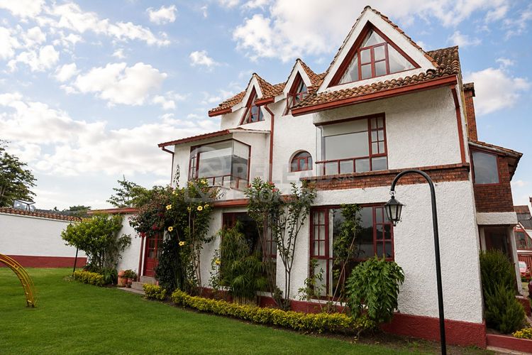 Casa de 3 alcobas en venta en San Jose De Bavaria, Bogotá, 230 m² · foto 23 de 24