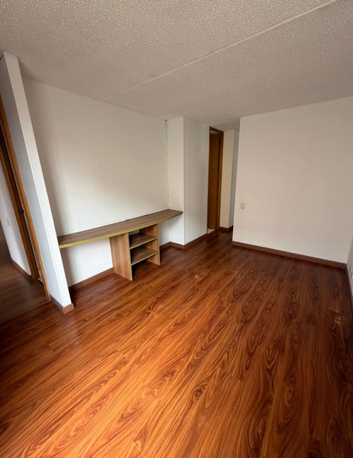 Apartamento de 3 alcobas en venta en Hayuelos, Bogotá, 81 m² · foto 9 de 23