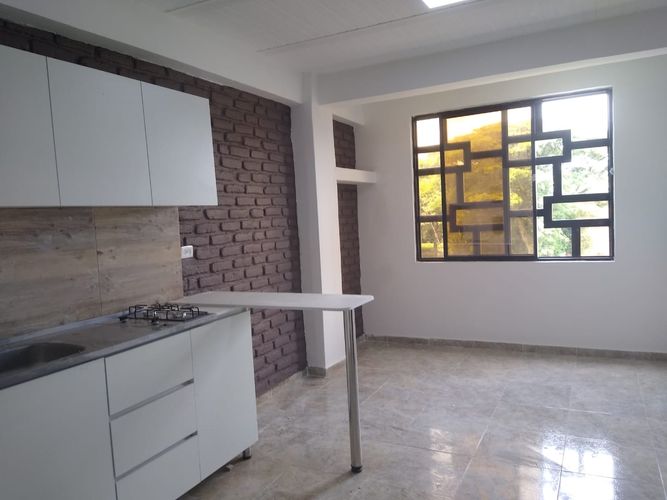 Edificio en venta en Mayapan Las Vegas, Cali, 800 m² · foto 3 de 13