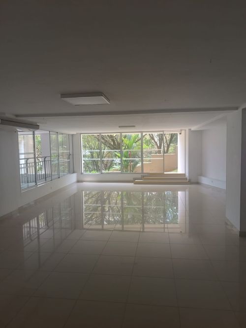 Apartamento de 4 alcobas en venta en Santa Teresita, Cali, 245 m² · foto 22 de 24