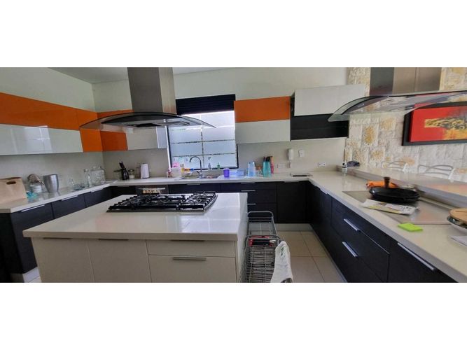 Casa de 3 alcobas en venta en Hatogrande, Sopó, 368 m² · foto 8 de 24