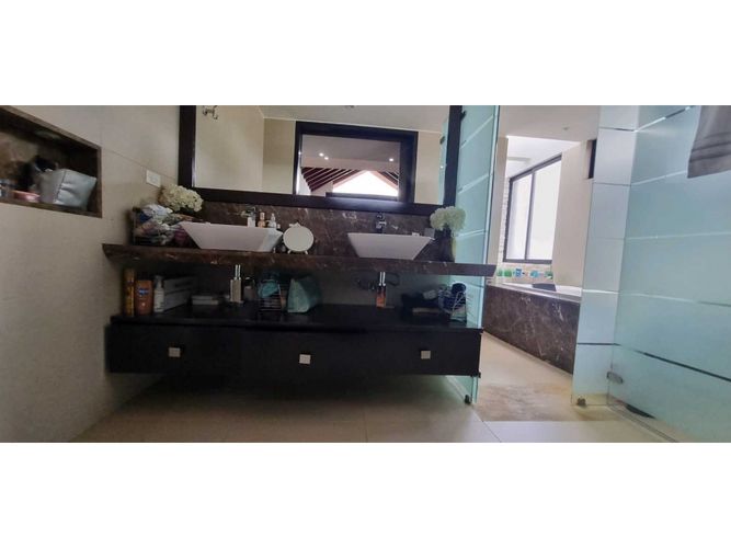 Casa de 3 alcobas en venta en Hatogrande, Sopó, 368 m² · foto 14 de 24