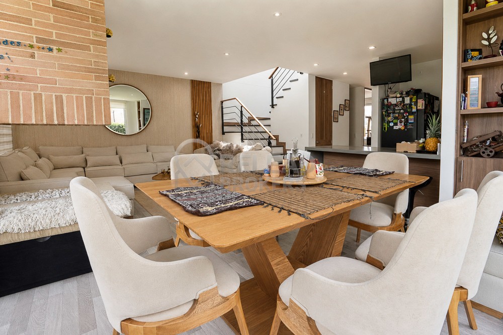 Casa en venta en La Estacion, Cajicá · foto 6 de 18