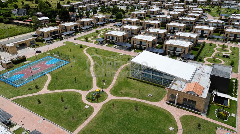Casa en venta en La Estacion, Cajicá · foto 18 de 18