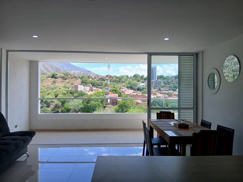 2BR Apartment in Medellín (76 m²) - 3