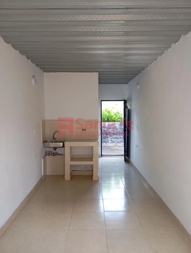 1BR Apartment in Medellín (17 m²) - 4