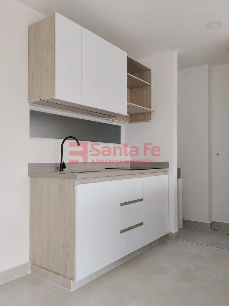 1BR Apartment in Medellín (54 m²) - 4