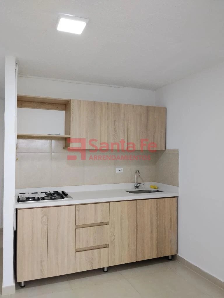 3BR Apartment in Medellín (76 m²) - 4